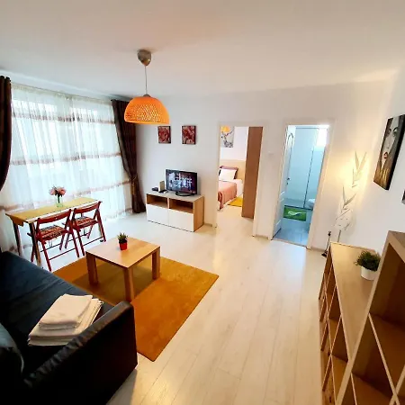 Apartamento Downtown, Ideal For Longer Stays, Family Friendly - Nb73a *