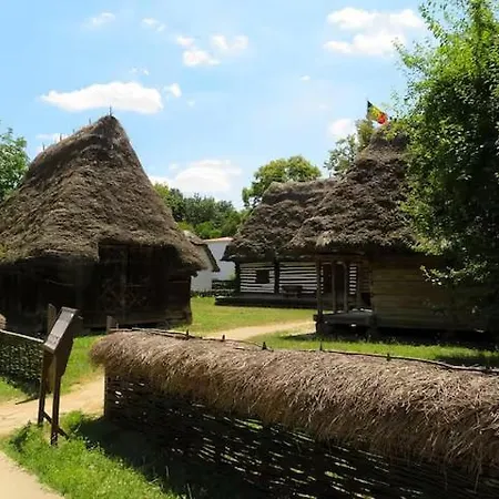 Apartment Downtown, Ideal For Longer Stays, Family Friendly - Nb73a Bukarest