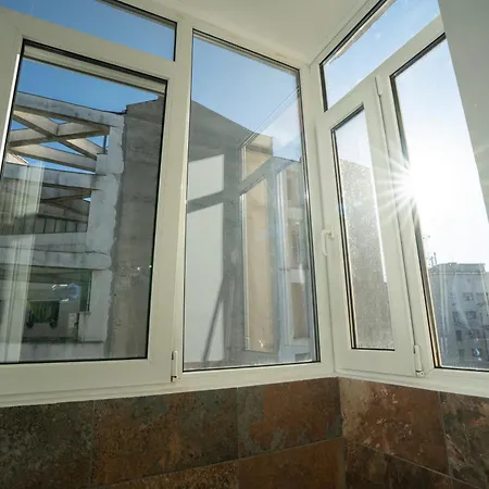 Downtown, Ideal For Longer Stays, Family Friendly - Nb73a *