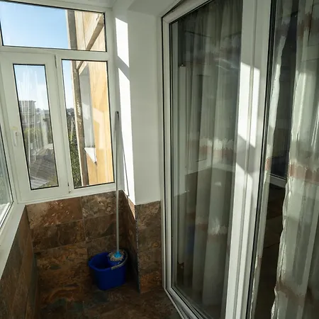 Appartement Downtown, Ideal For Longer Stays, Family Friendly - Nb73a Boekarest