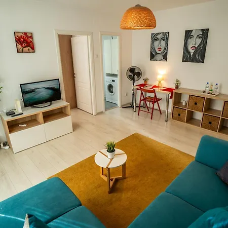 Downtown, Ideal For Longer Stays, Family Friendly - Nb73a *