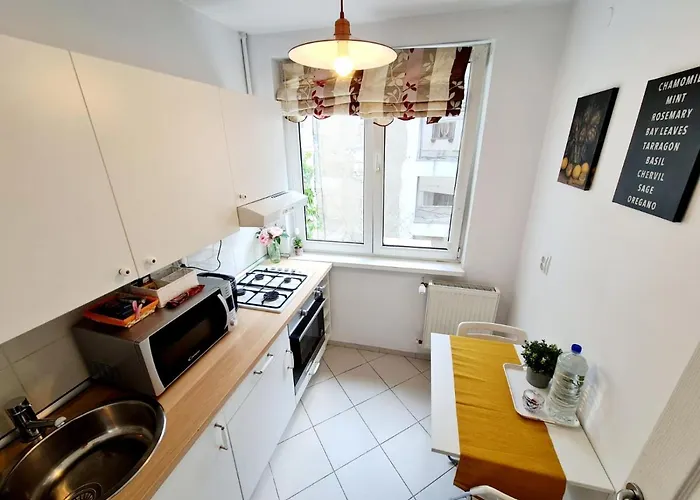 Downtown, Ideal For Longer Stays, Family Friendly - Nb73a