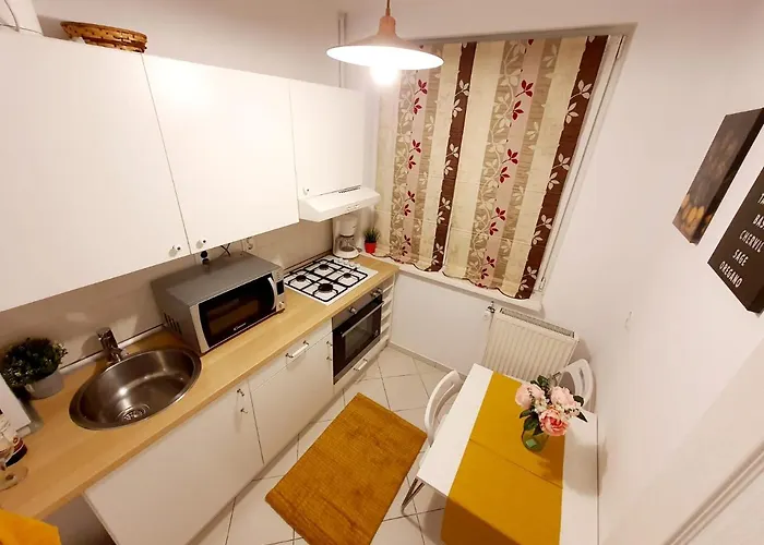 Downtown, Ideal For Longer Stays, Family Friendly - Nb73a * 부쿠레슈티