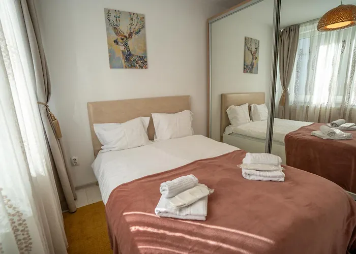 Downtown, Ideal For Longer Stays, Family Friendly - Nb73a *