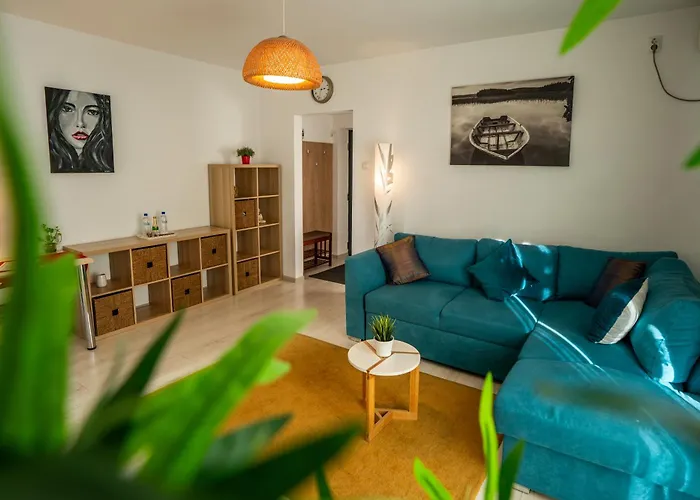 Downtown, Ideal For Longer Stays, Family Friendly - Nb73a *