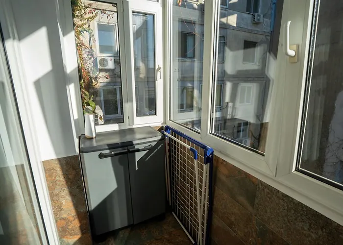 Downtown, Ideal For Longer Stays, Family Friendly - Nb73a *