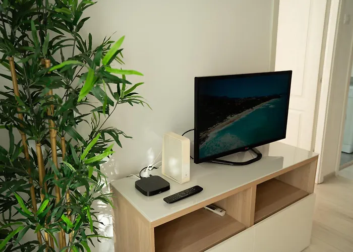 Downtown, Ideal For Longer Stays, Family Friendly - Nb73a * 부쿠레슈티