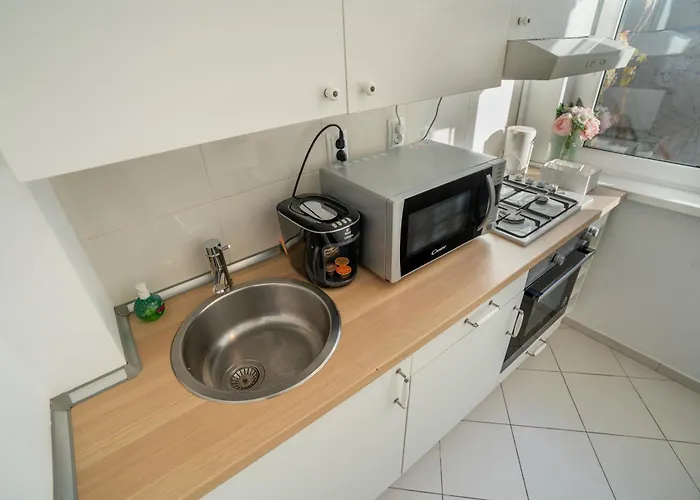 Downtown, Ideal For Longer Stays, Family Friendly - Nb73a *