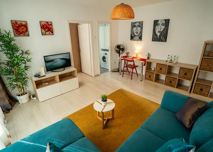 Downtown, Ideal For Longer Stays, Family Friendly - Nb73a *