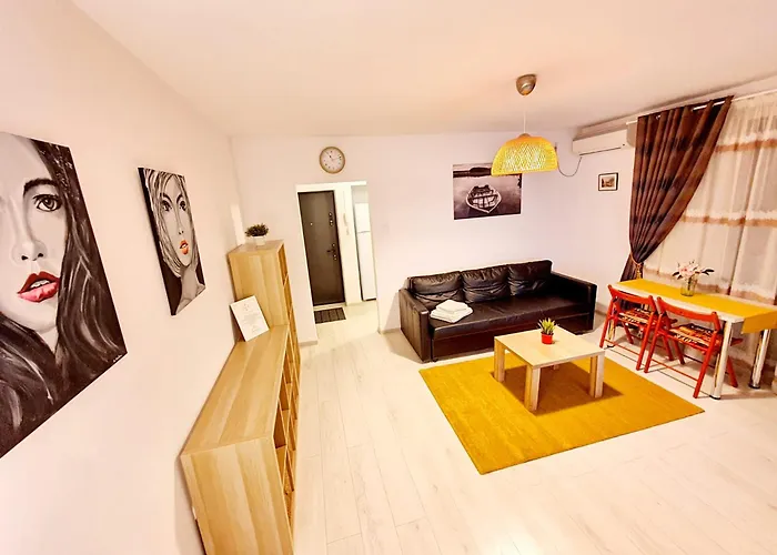 Downtown, Ideal For Longer Stays, Family Friendly - Nb73a