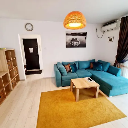 - Universitate Apartmán *