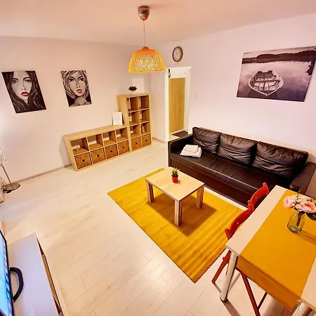 Appartement Downtown, Ideal For Longer Stays, Family Friendly - Nb73a
