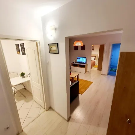 Appartement Downtown, Ideal For Longer Stays, Family Friendly - Nb73a